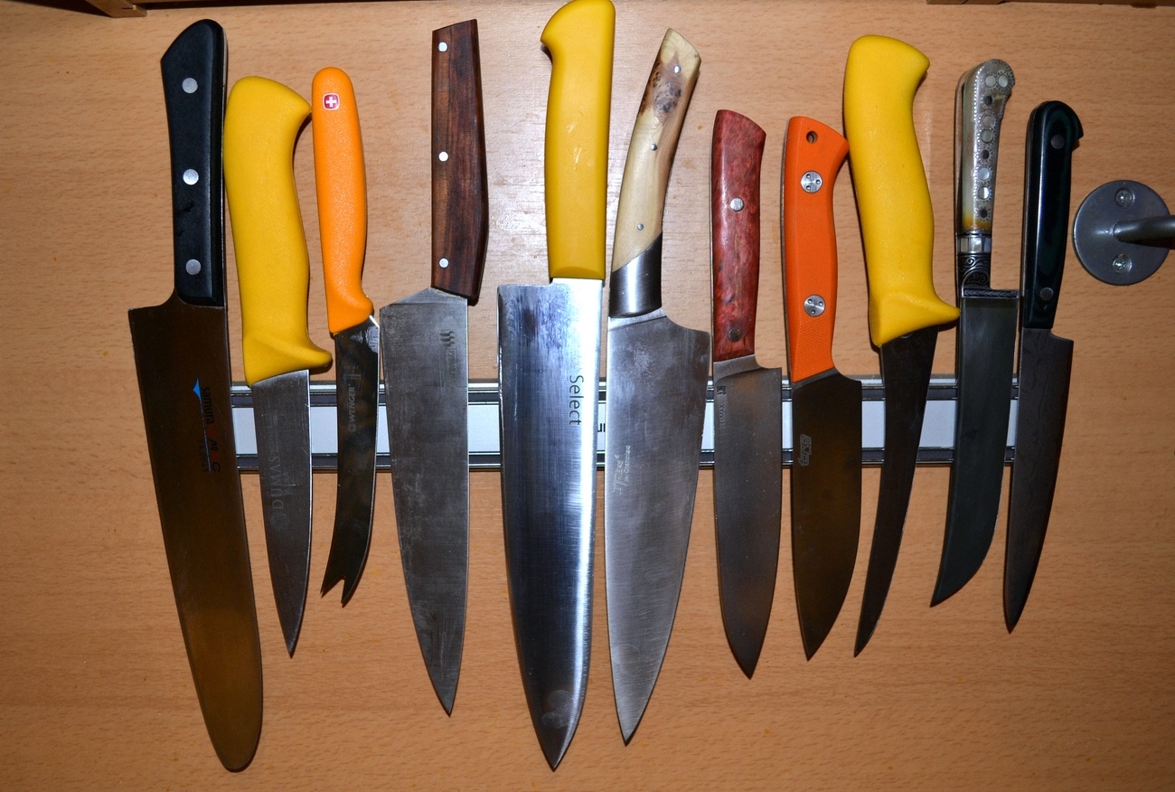 Старрые кухонные ножи